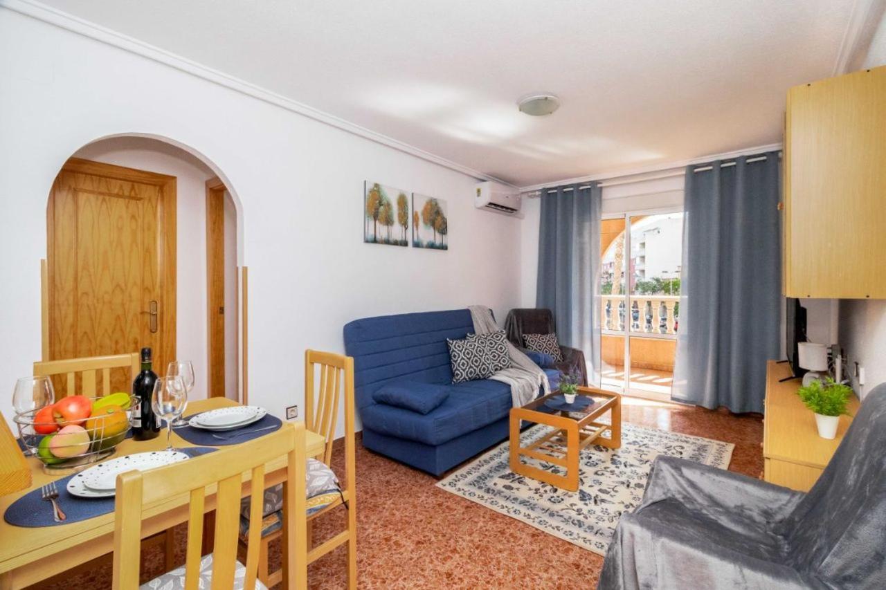 Apartamentos Villa Madrid Torrevieja Exterior foto